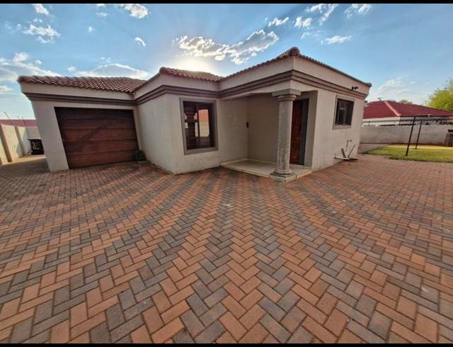 3 BEDROOM HOUSE FOR SALE IN TERENURE